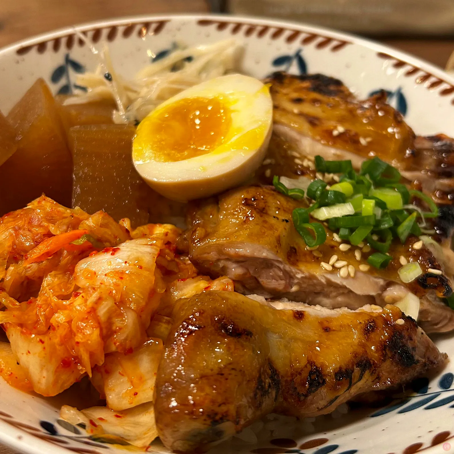 [食記] 台北北投 肉販 北投店 好吃實惠